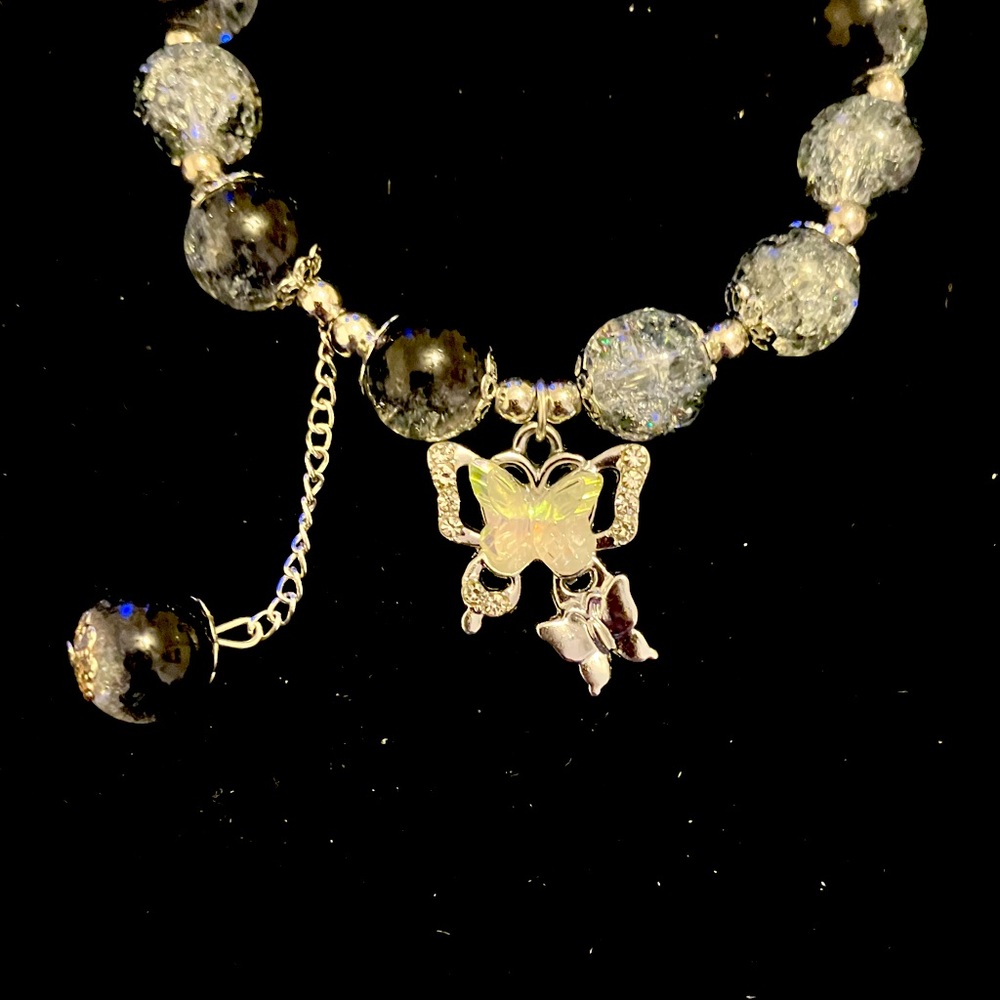 Silver and black butterfly beaded bracelet with 15cm chain #gothic
20cm/7.87in